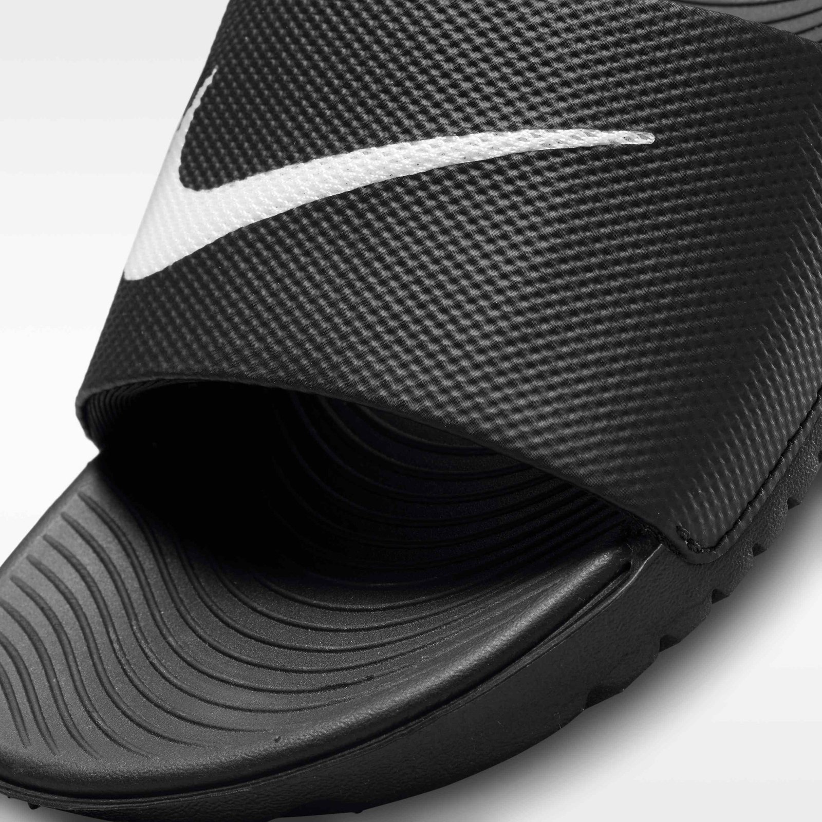 Nike Kawa Younger/Older Kids' Slides - Black/White - Image 6