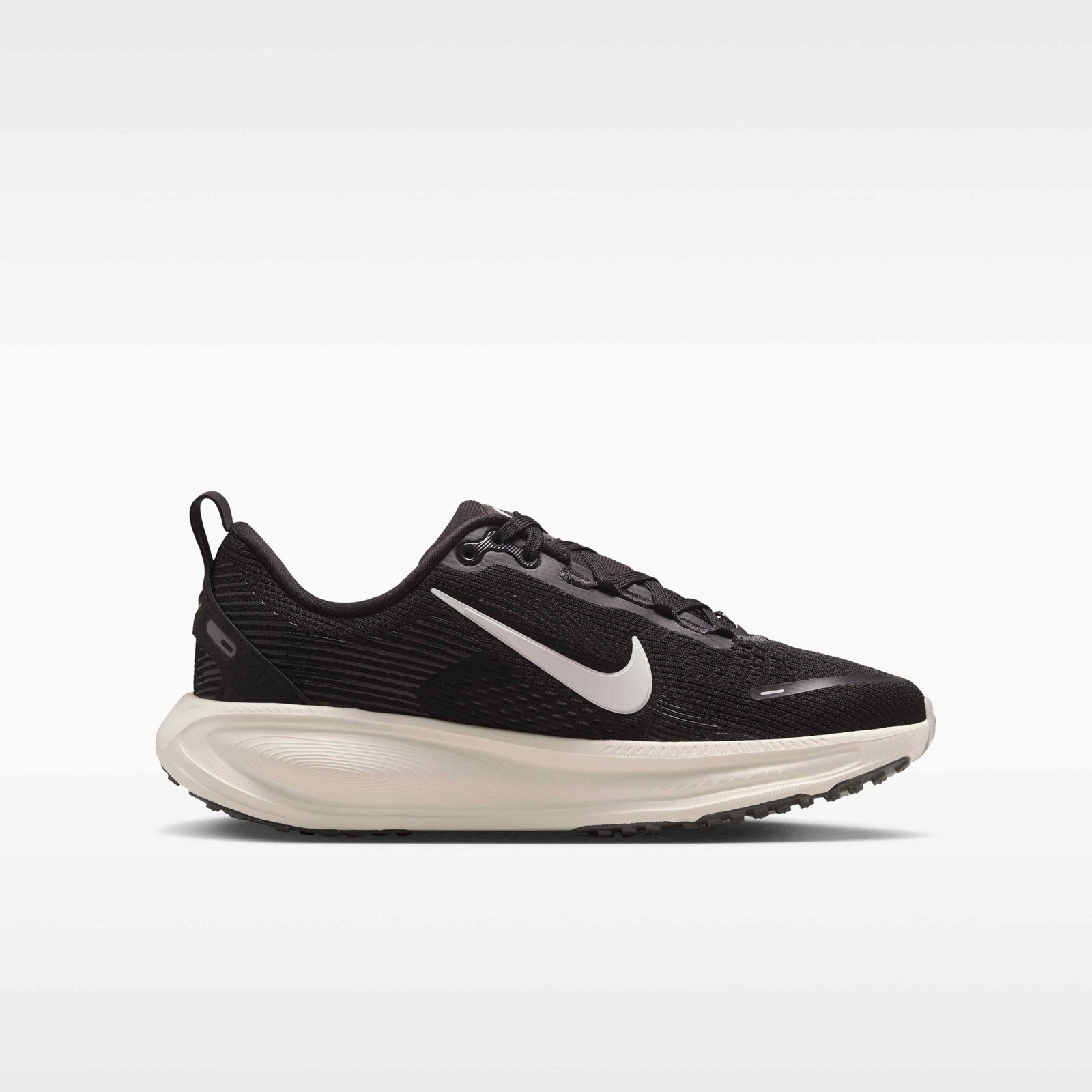 Nike Vomero 18 Older Kids' Road Running Shoes - Black/Coconut Milk/Iron Ore/Summit White - Image 3
