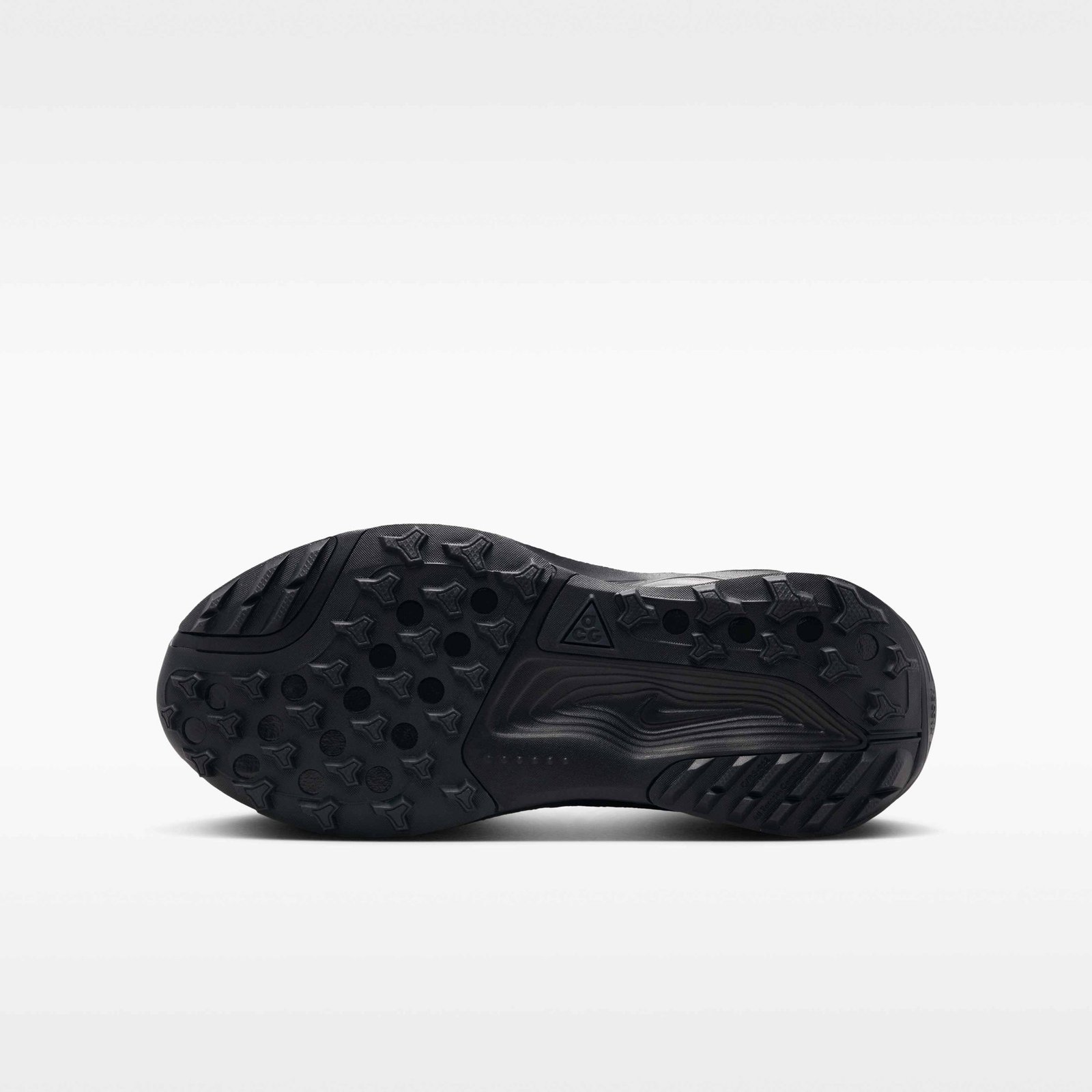 Nike ACG Pegasus Trail Older Kids' Running Shoes - Black/Anthracite/Black - Image 2