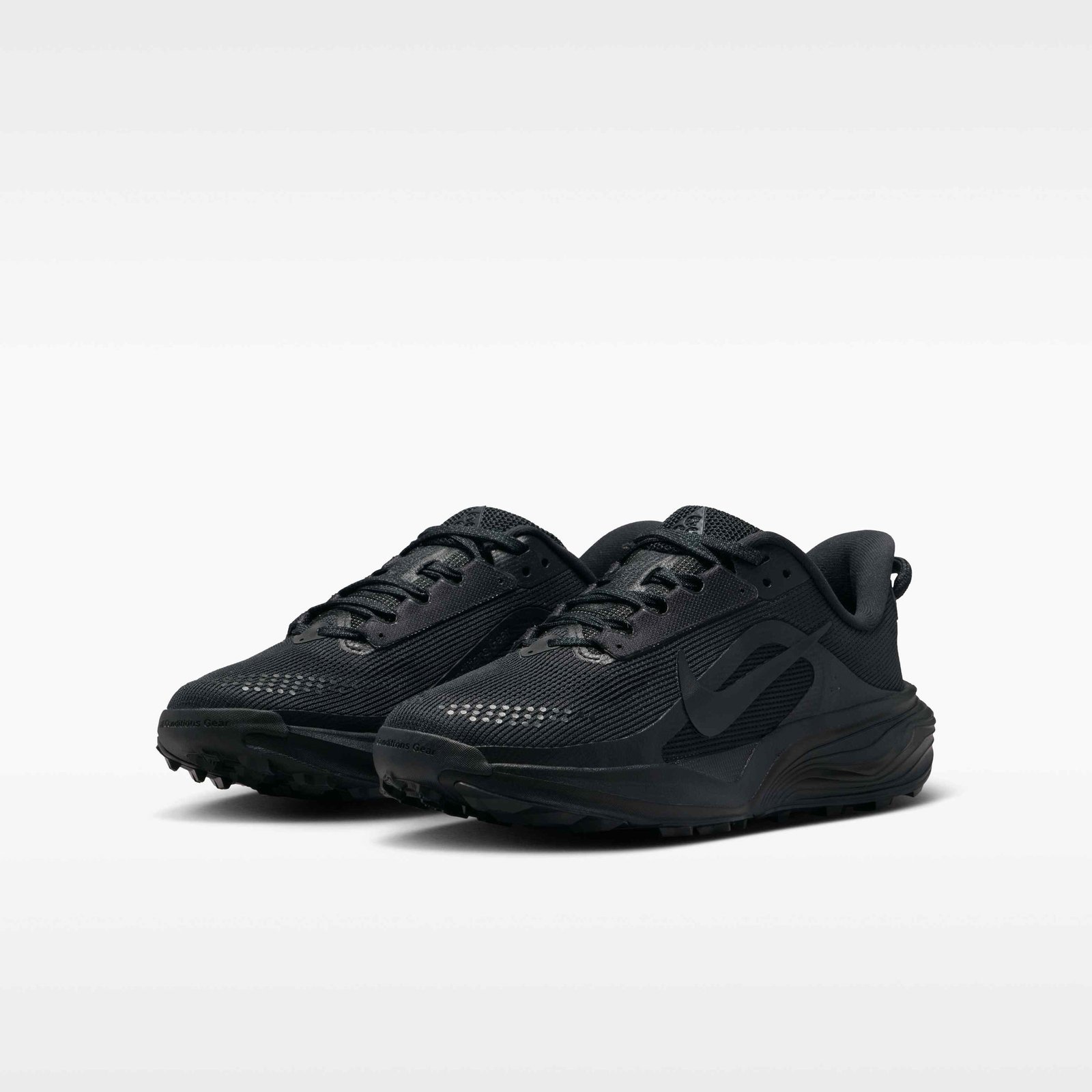 Nike ACG Pegasus Trail Older Kids' Running Shoes - Black/Anthracite/Black - Image 5