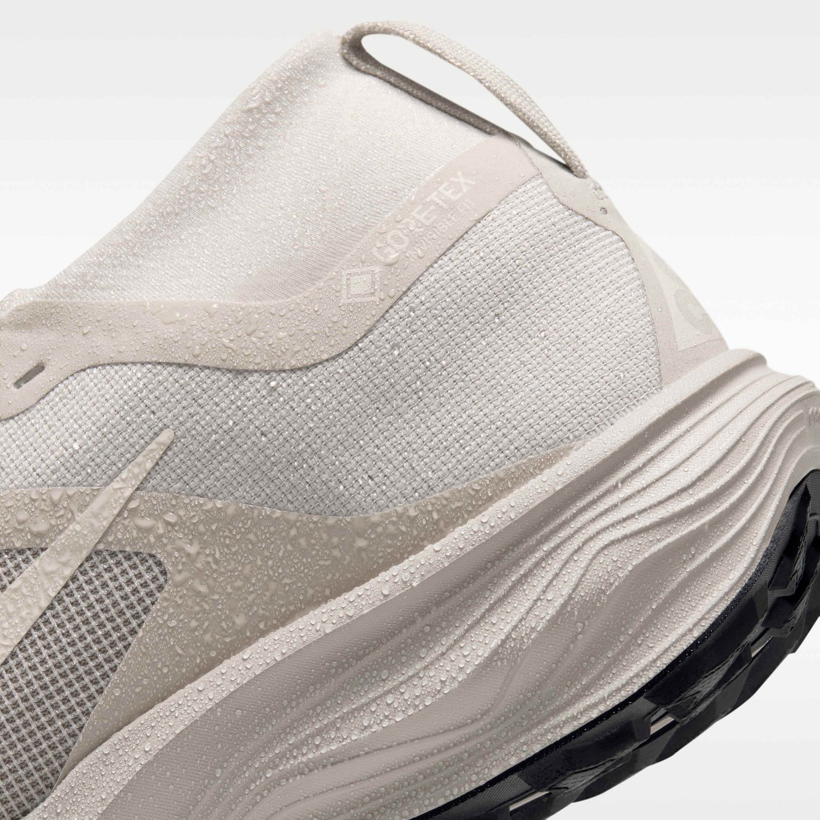 ACG Pegasus Trail GORE-TEX Women's Waterproof Trail-Running Shoes - Cream II/Light Orewood Brown - Image 9