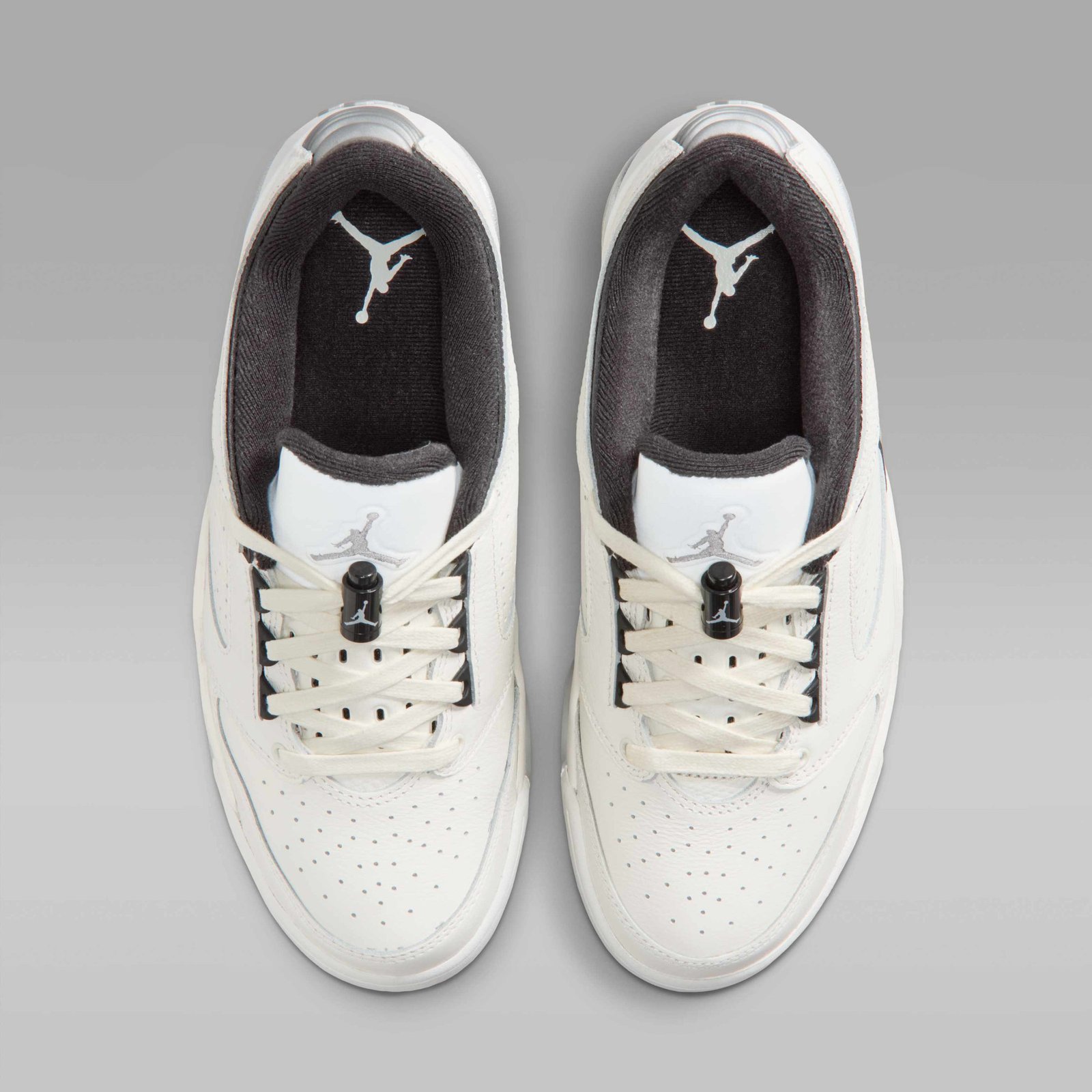 Jordan Sixty Plus Low Women's Shoes - Sail/Black/Swan/Metallic Silver - Image 4