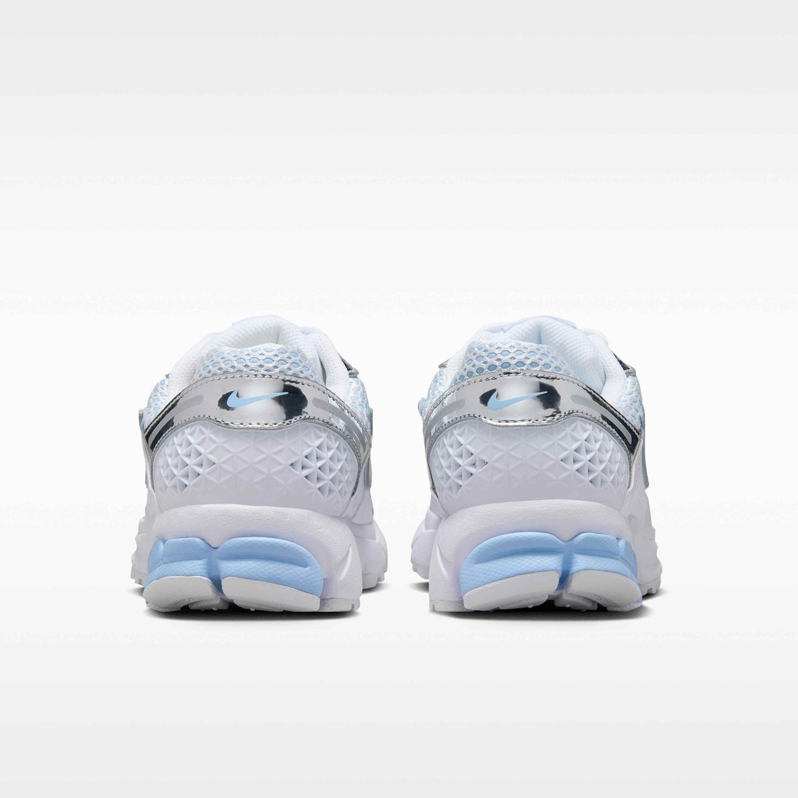 Nike Zoom Vomero 5 Women's Shoes - White/Aluminium/Football Grey/Metallic Silver - Image 6