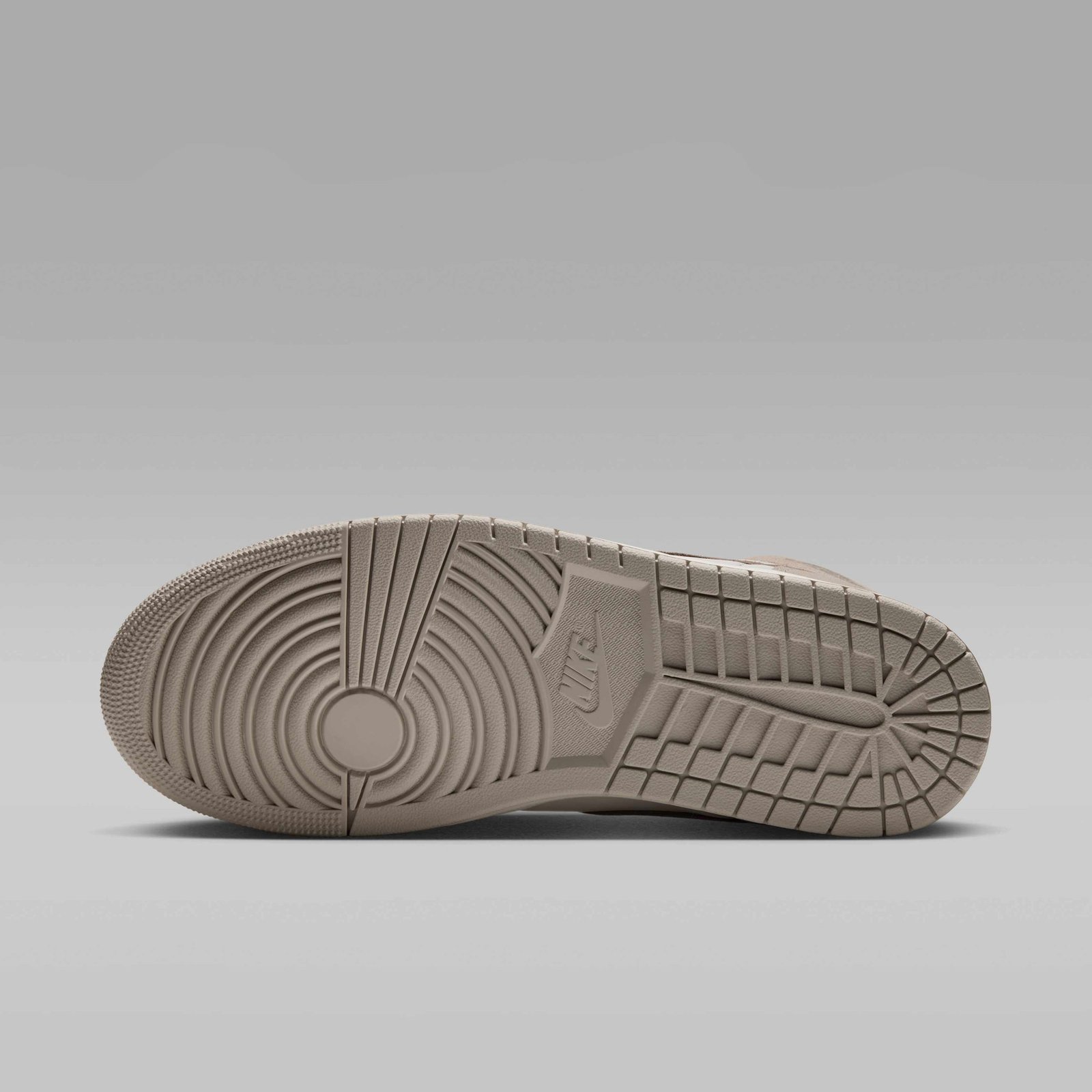 Air Jordan 1 Mid SE Men's Shoes - Phantom/Cream II/Mink Brown - Image 2